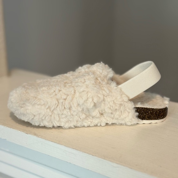CAT & JACK Toddler Girls Mila Faux-Shearling Clog Loafer Slippers Ivory Sz 10C - Picture 3 of 9